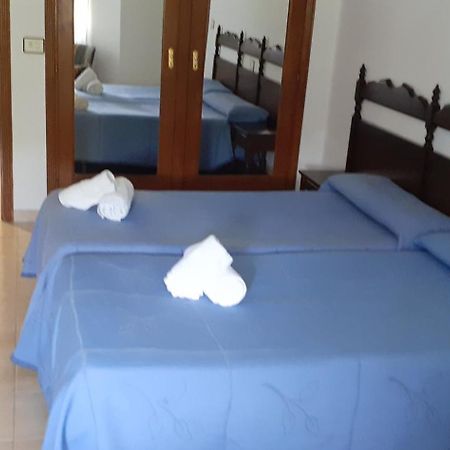 Hostal Entrimena 2 Entrimo ภายนอก รูปภาพ