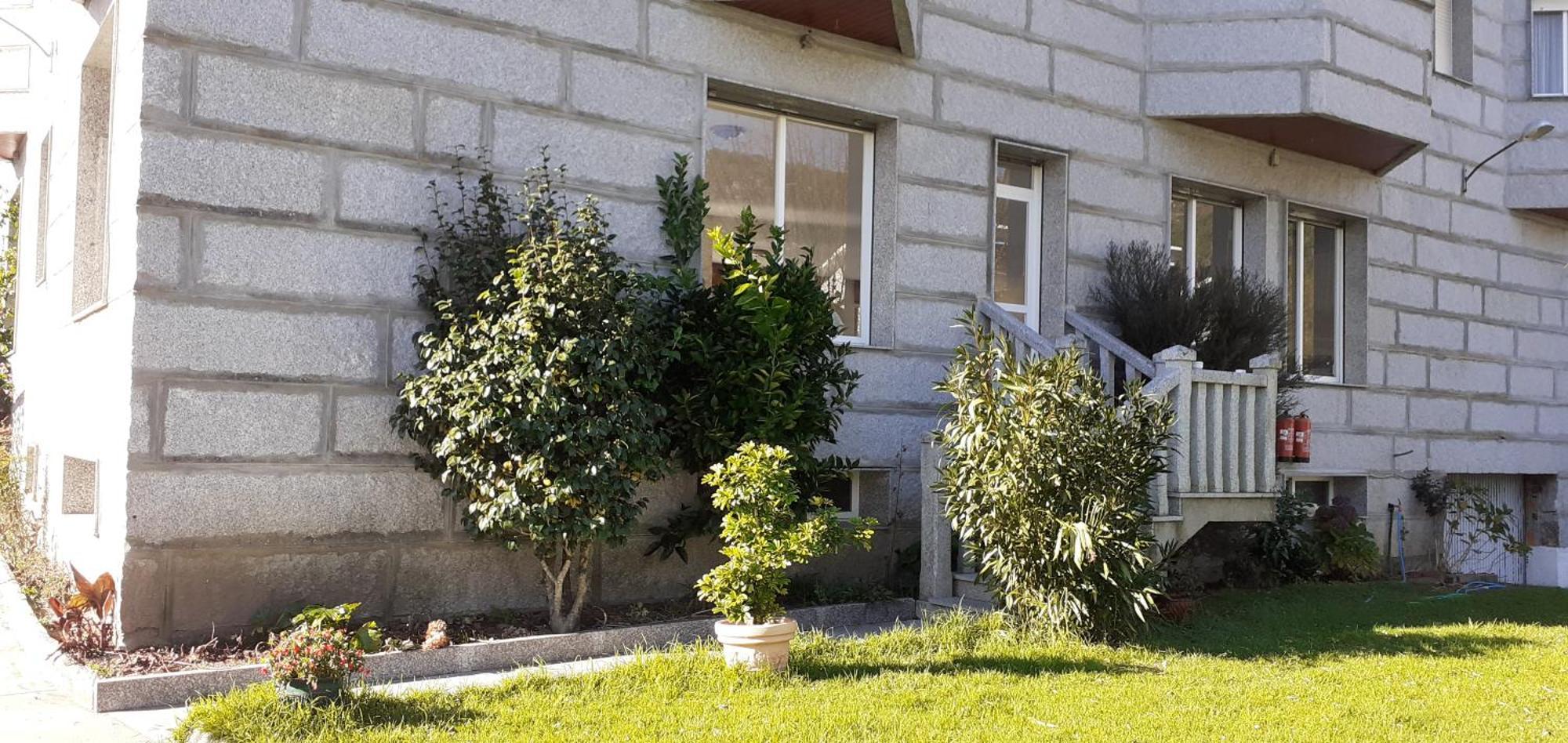 Hostal Entrimena 2 Entrimo ภายนอก รูปภาพ